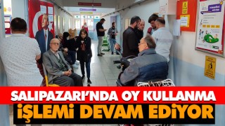 Salıpazarı’nda Oy Kullanma İşlemi Devam Ediyor
