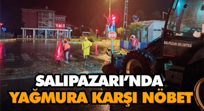 Salıpazarı’nda Yağmura Karşı Nöbet: Ekipler Tıkanan Mazgalları Açtı