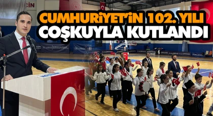 Cumhuriyet’in 102. Yılı Salıpazarı’nda Coşkuyla Kutlandı