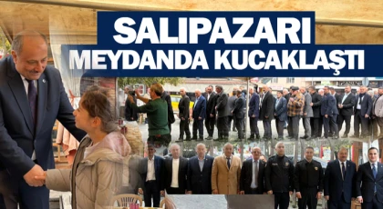 Salıpazarı Meydanda Kucaklaştı